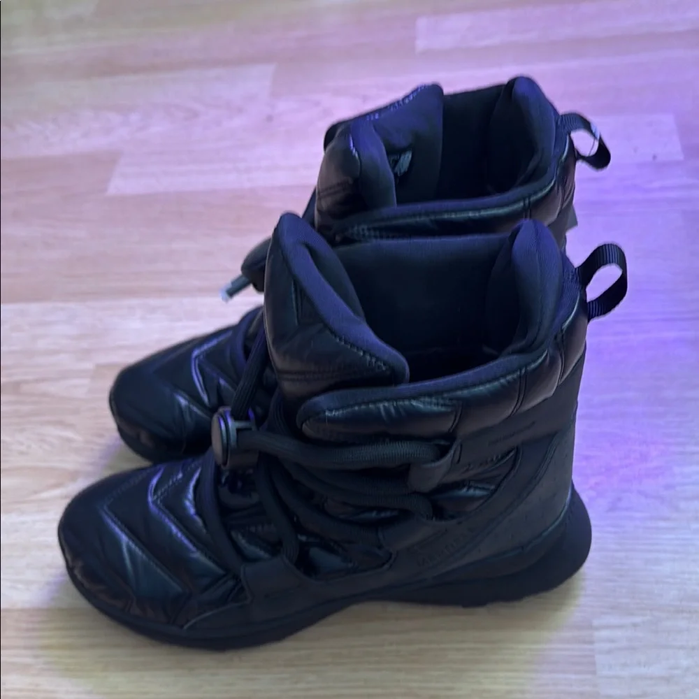 Merrell Women’s 200g Insulated Quilted Winter Snow Boots Black US 9.5 Warm